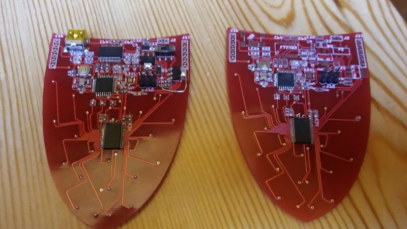 Fichier:P33 2018 PCB modifies.jpg