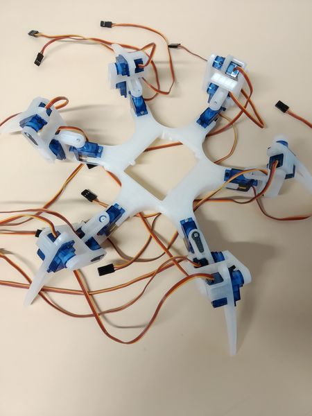 Fichier:ROBOTNUDE RFHV.jpg