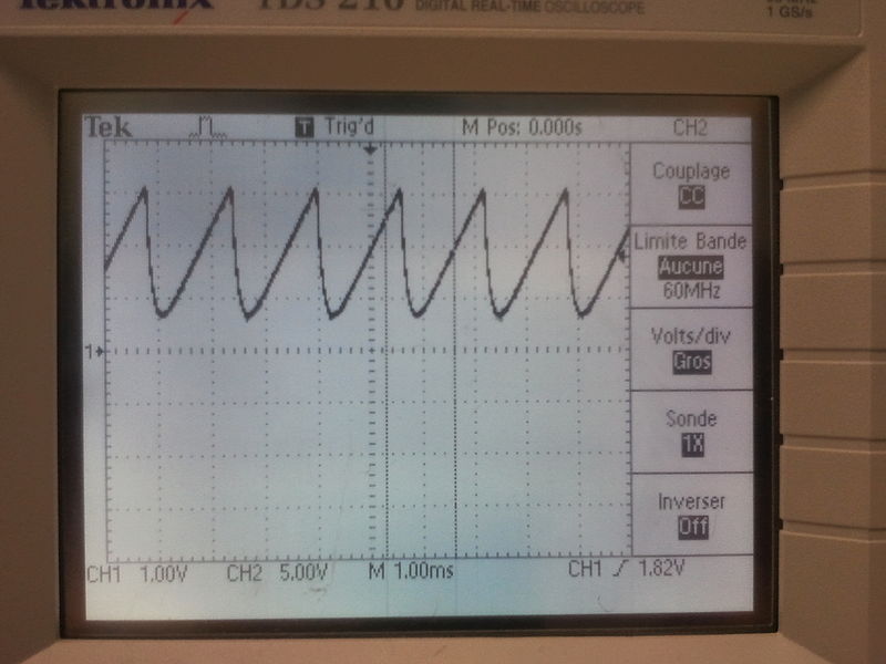 Fichier:Sortie filtre passe bas.jpg